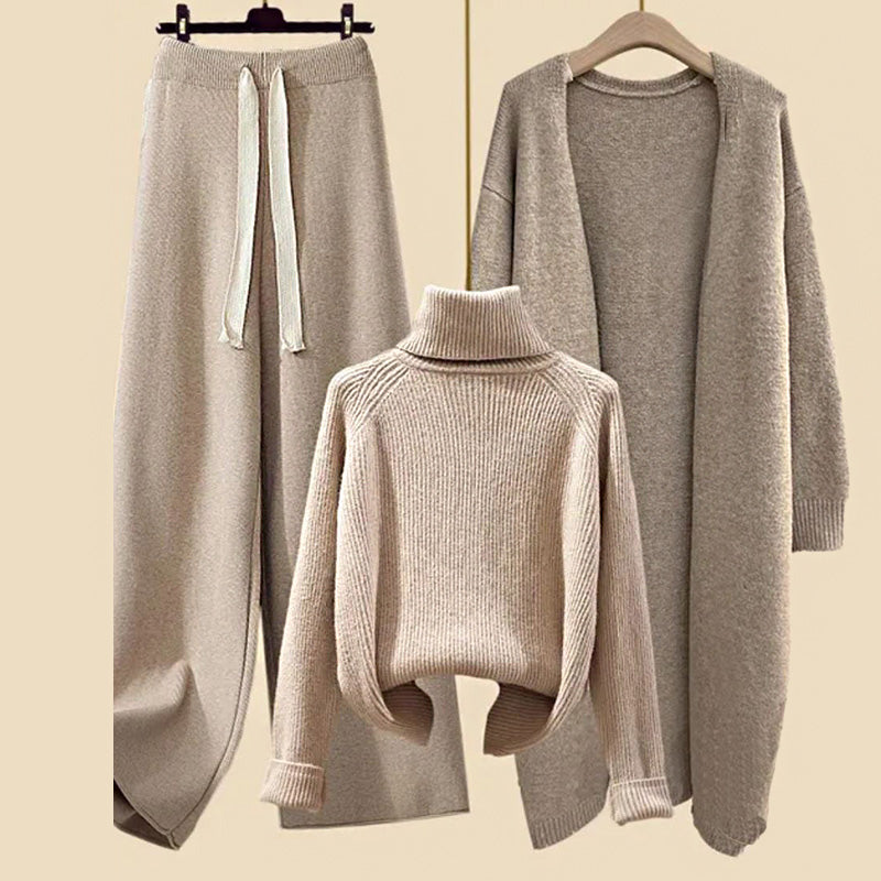 Emilie Partout Warm Knit Set