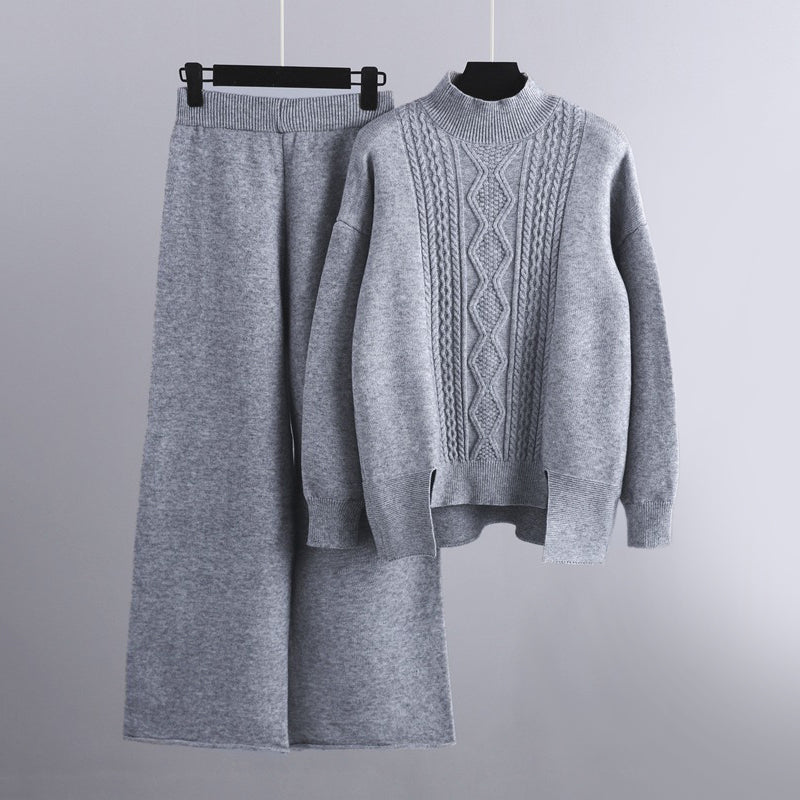 LuxeLoom 2 Piece Knit Set